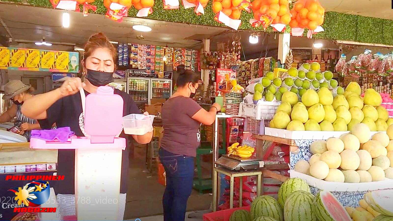 SIGHTS OF CAGAYAN DE ORO CITY & NORTHERN MINDANAO - Fruit Stand with Sari-Sari Store Photo by Sir Dieter Sokoll, KOR
