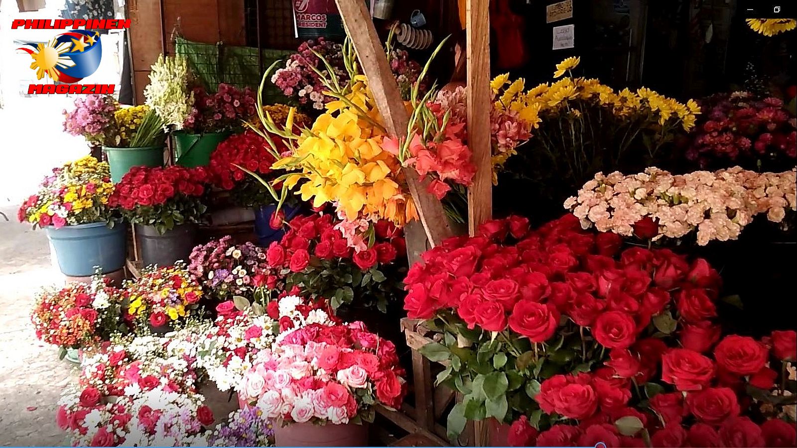 SIGHTS OF CAGAYAN DE ORO CITY & NORTHERN MINDANAO - IMAGE OF THE DAY - Fresh Cut Flower Stall  Photo by Sir Dieter Sokoll, KOR