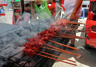 SIGHTS OF CAGAYAN DE ORO CITY & NORTHERN MINDANAO - IMAGE OF THE DAY - Smoke is the Trademark of Street Grills